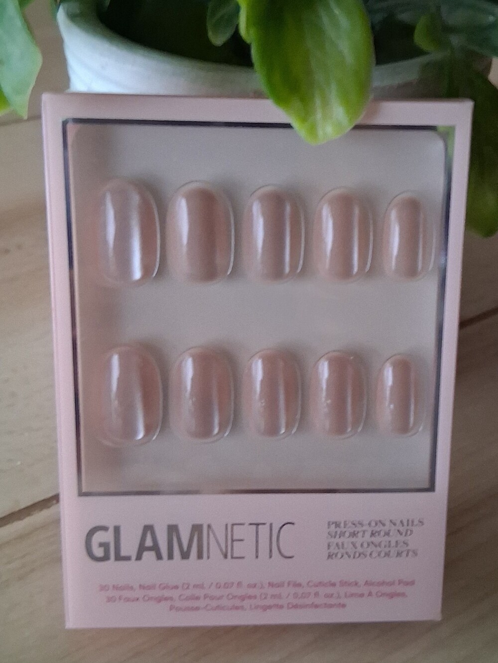 Glamnetics Press On Nails In Short Round ~ Pure Intentions Very Charming